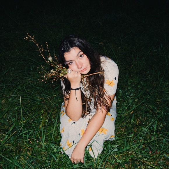 Meet your Posher, Carleigh - Picture 4 of 11